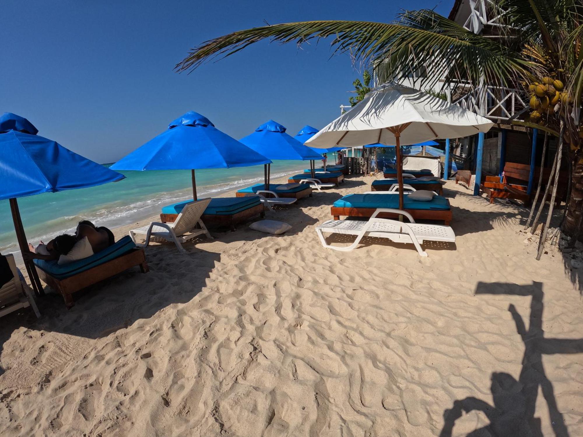 Posada Nativa Casa Azul Playa Blanca Eksteriør billede